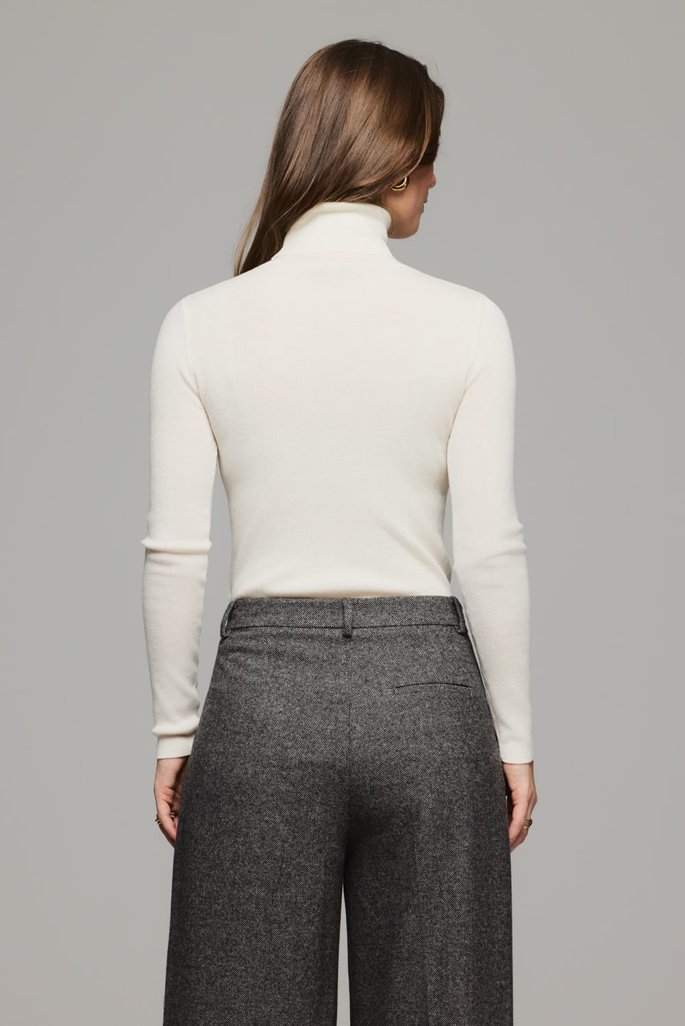 0461_reflect base rollneck-cream